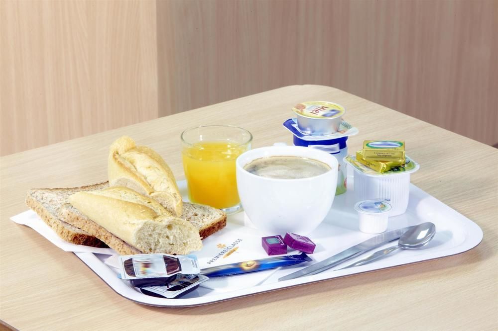 Kyriad Direct Annemasse - Genève Hotel 3*