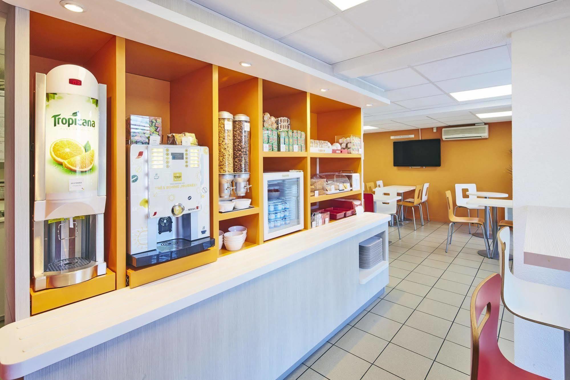 Kyriad Direct Annemasse - Genève Hotel Gaillard